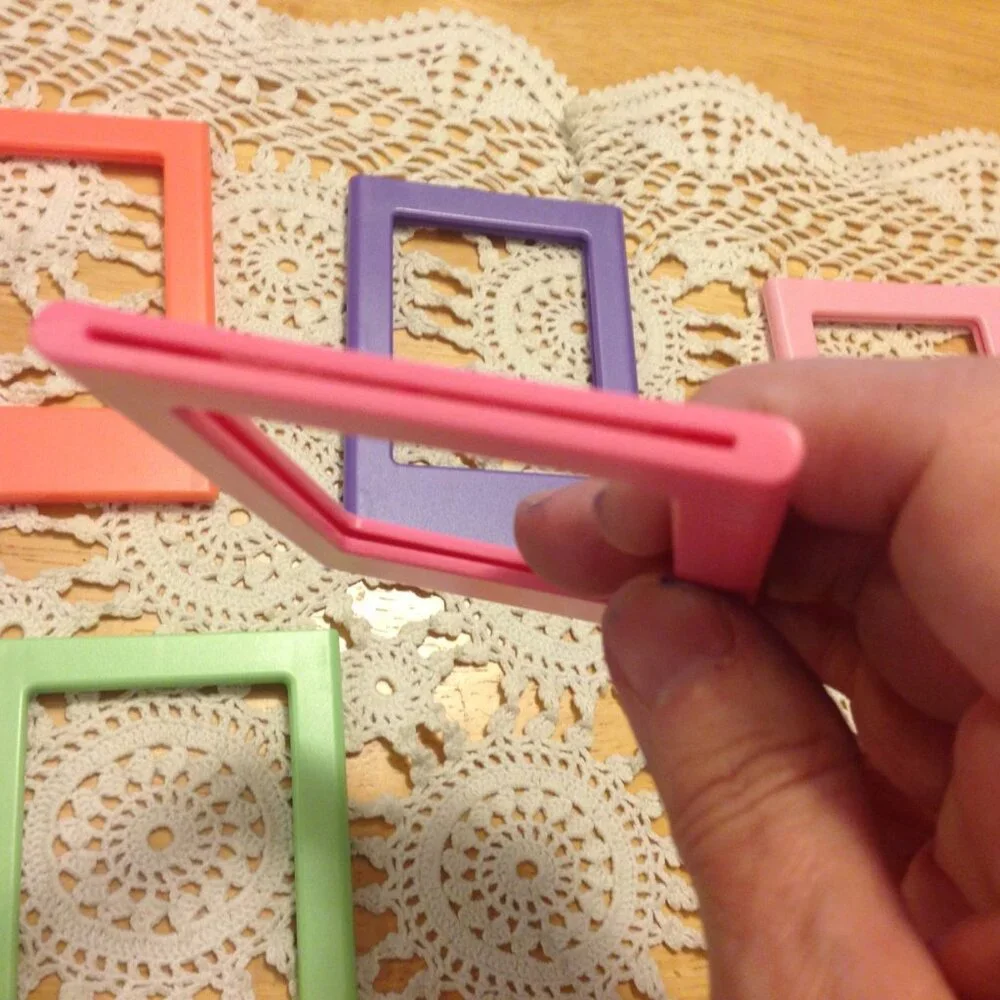 Magnetic Mini Picture Frames bundle, new items